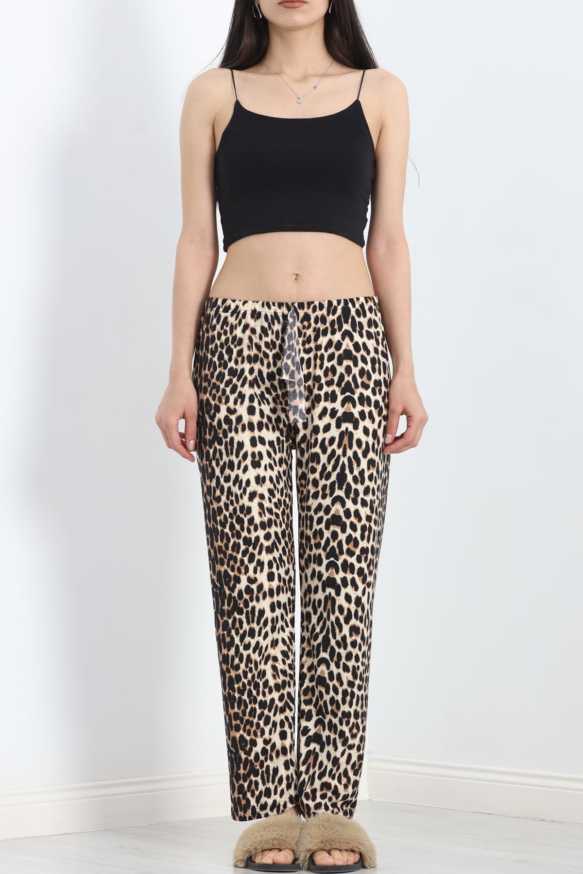 Desenli%20Süet%20Pijama%20Altı%20Kırmızıkareli%20-%20103.1287.-Leopar