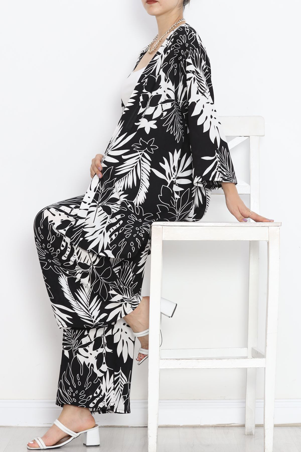 Kimono%20Takım%20Siyahekru%20-%2010553.1095.-Siyah-ekru