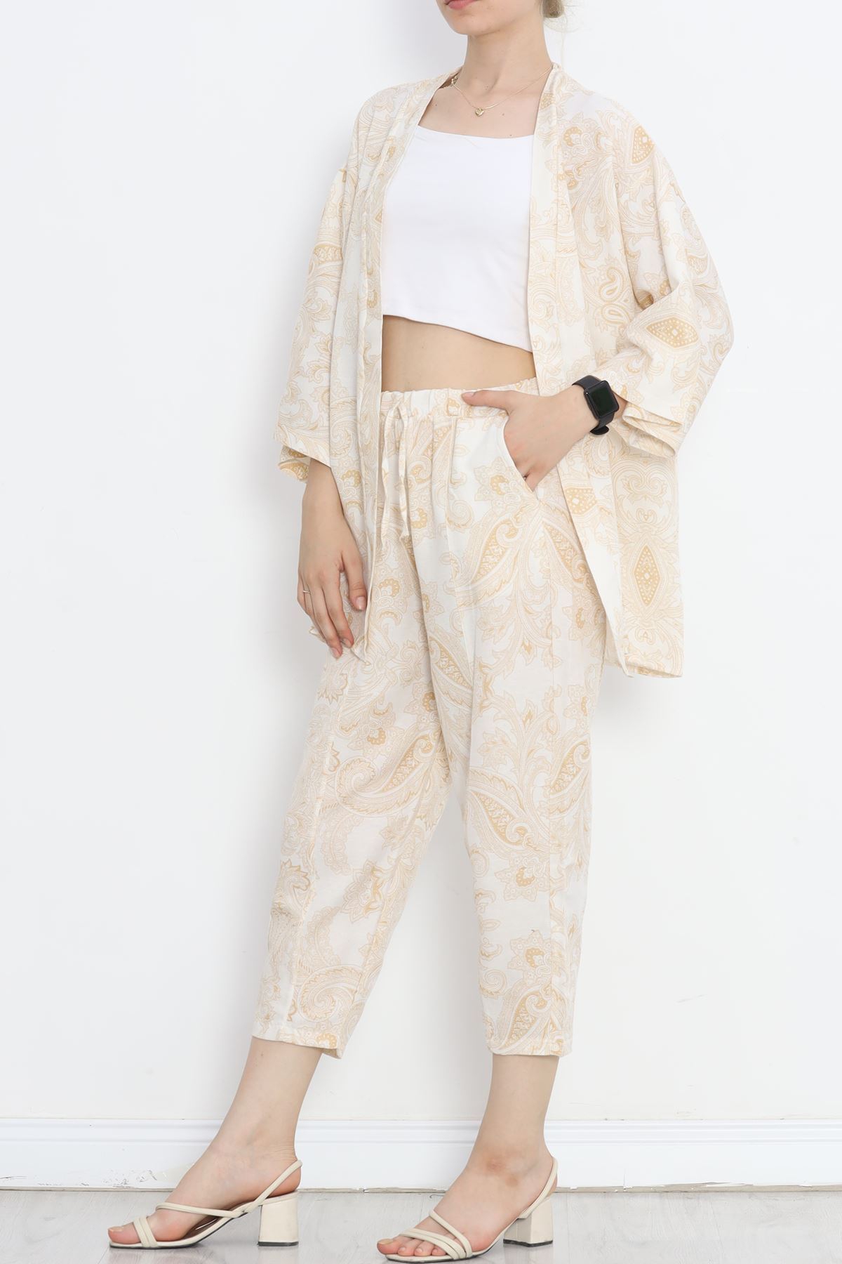 Kimono%20Takım%20Beyazfuşya%20-%20152342.701.-Bej