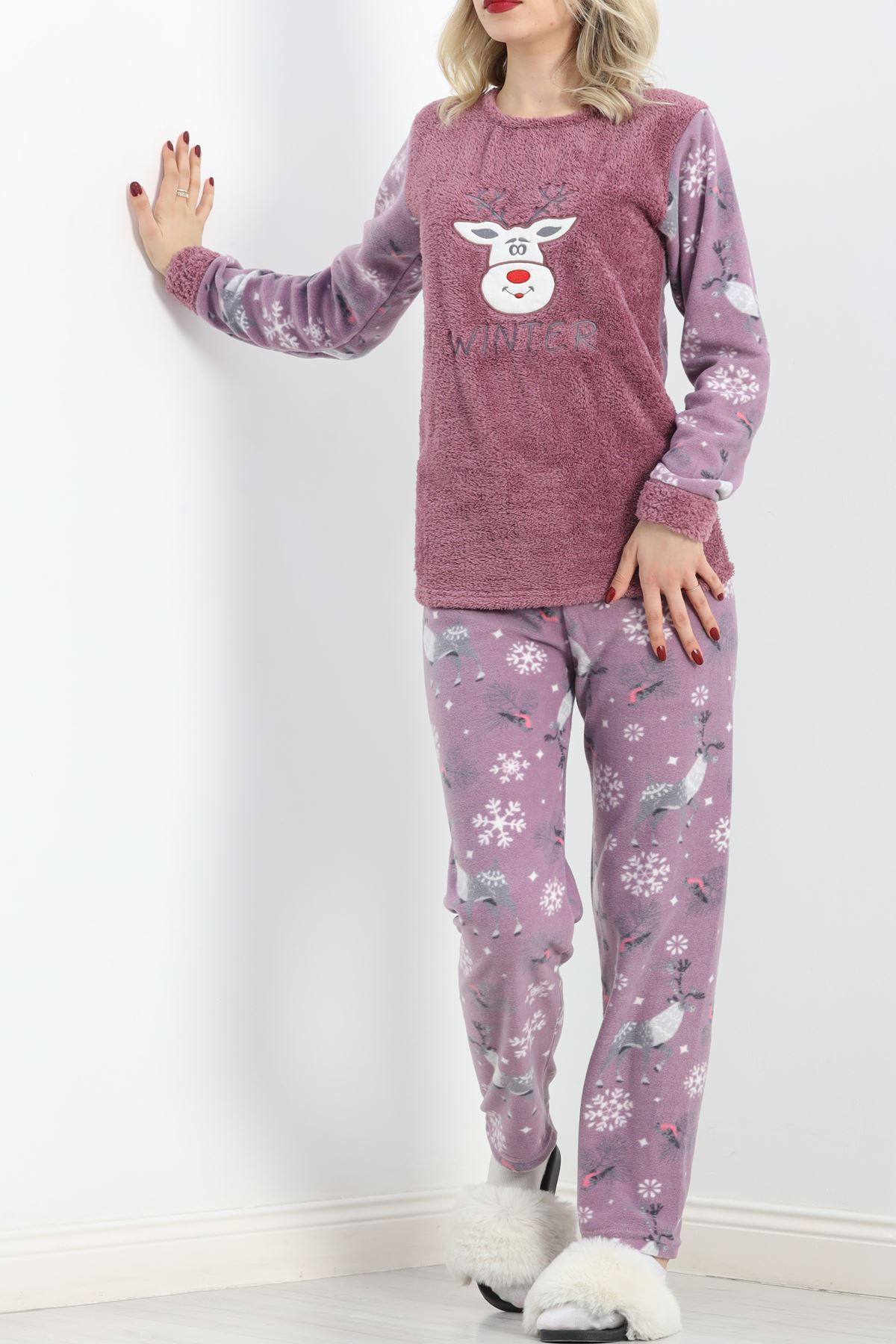 Peluş%20Polar%20Pijama%20Takımı%20Grikareli%20-%2019178.1050.-Lila-gri