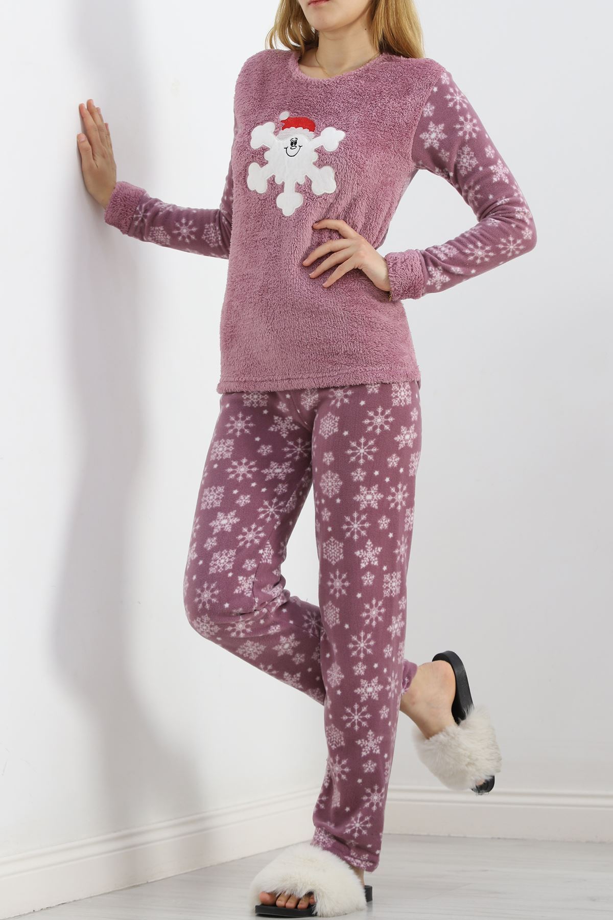 Peluş%20Polar%20Pijama%20Takımı%20Lilabeyaz%20-%2019178.1050.-Lila-beyaz