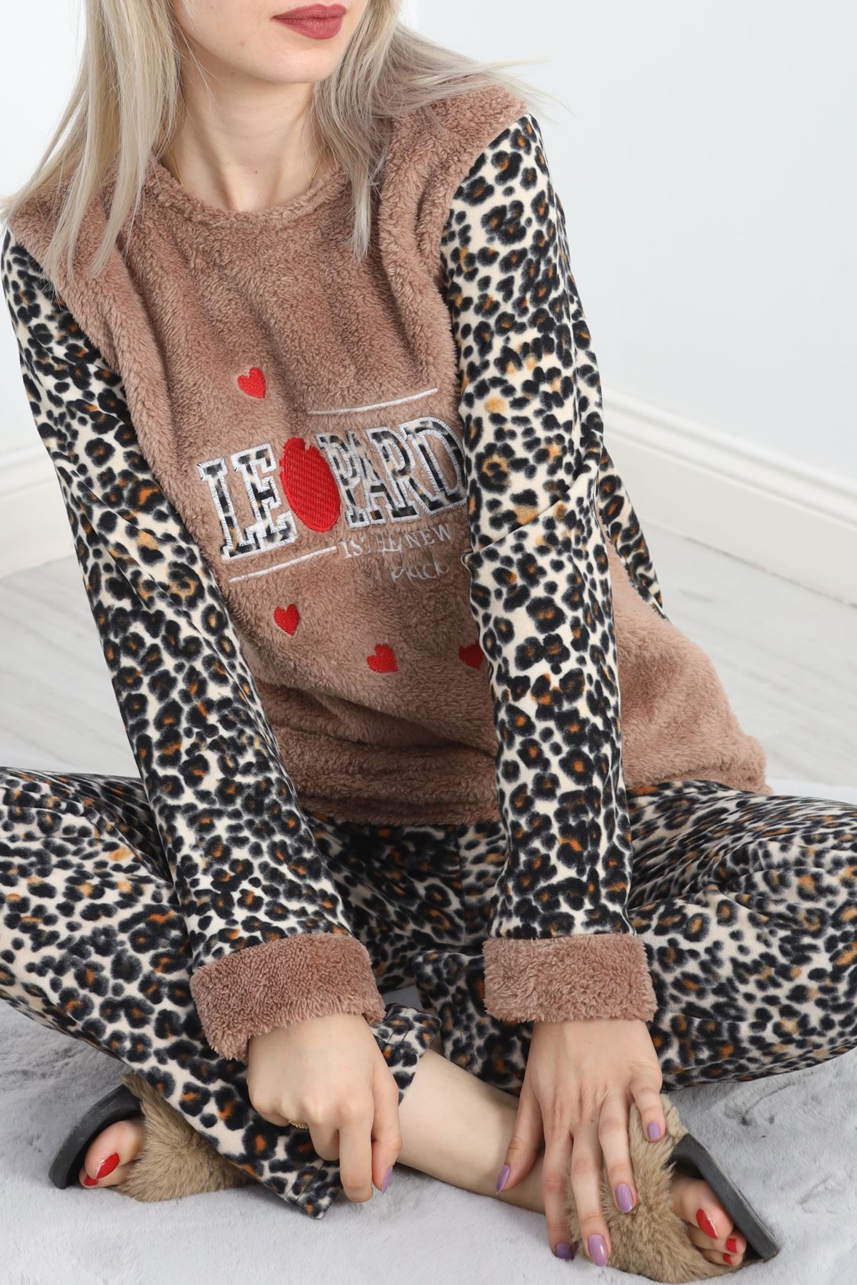 Polar%20Pijama%20Takımı%20Pudra%20-%2019216.1048.-Kahve