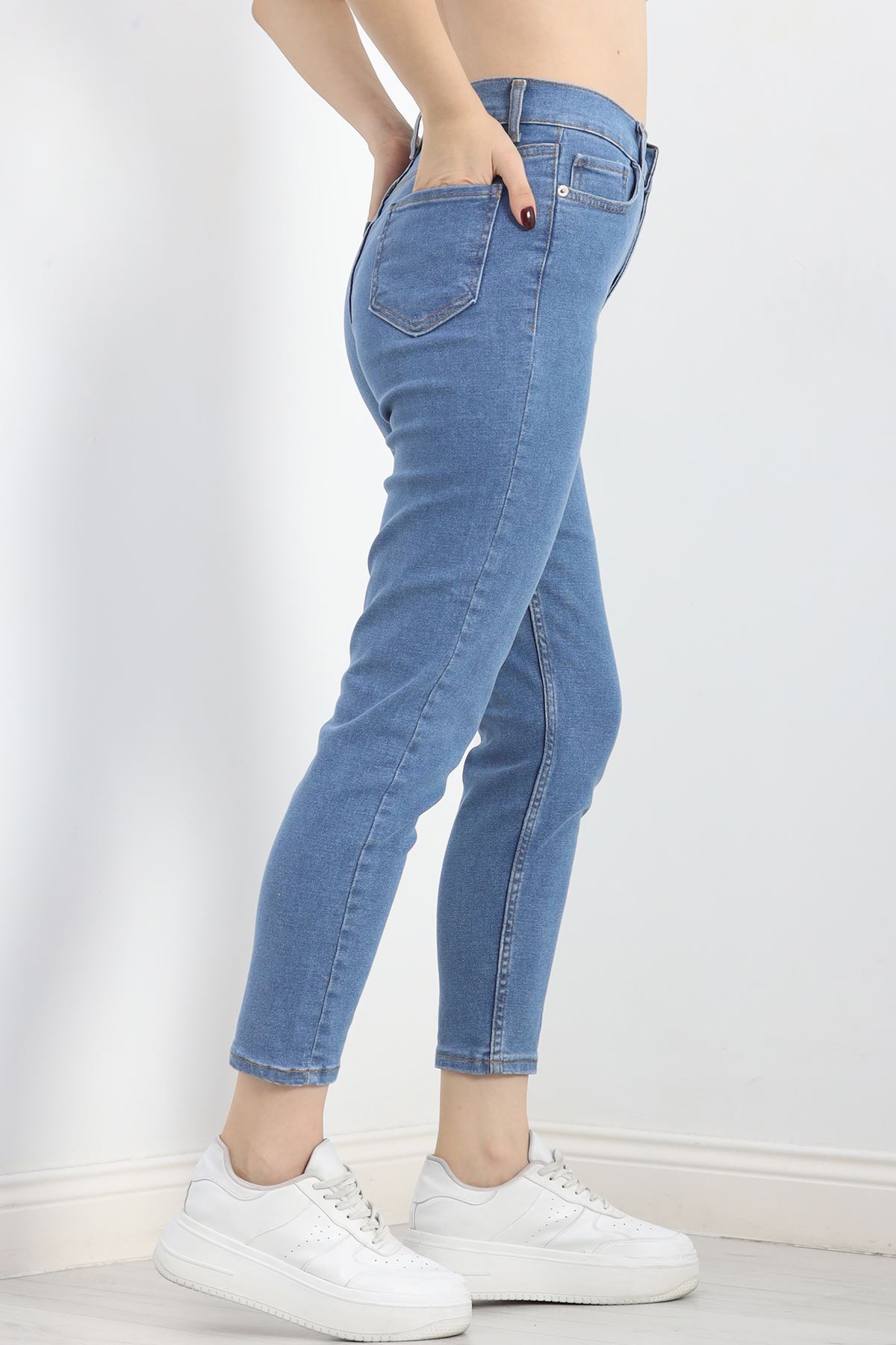 Mom%20Boyfriend%20Jeans%20Karyıkama%20-%2020432.1778.-Gri-mavi