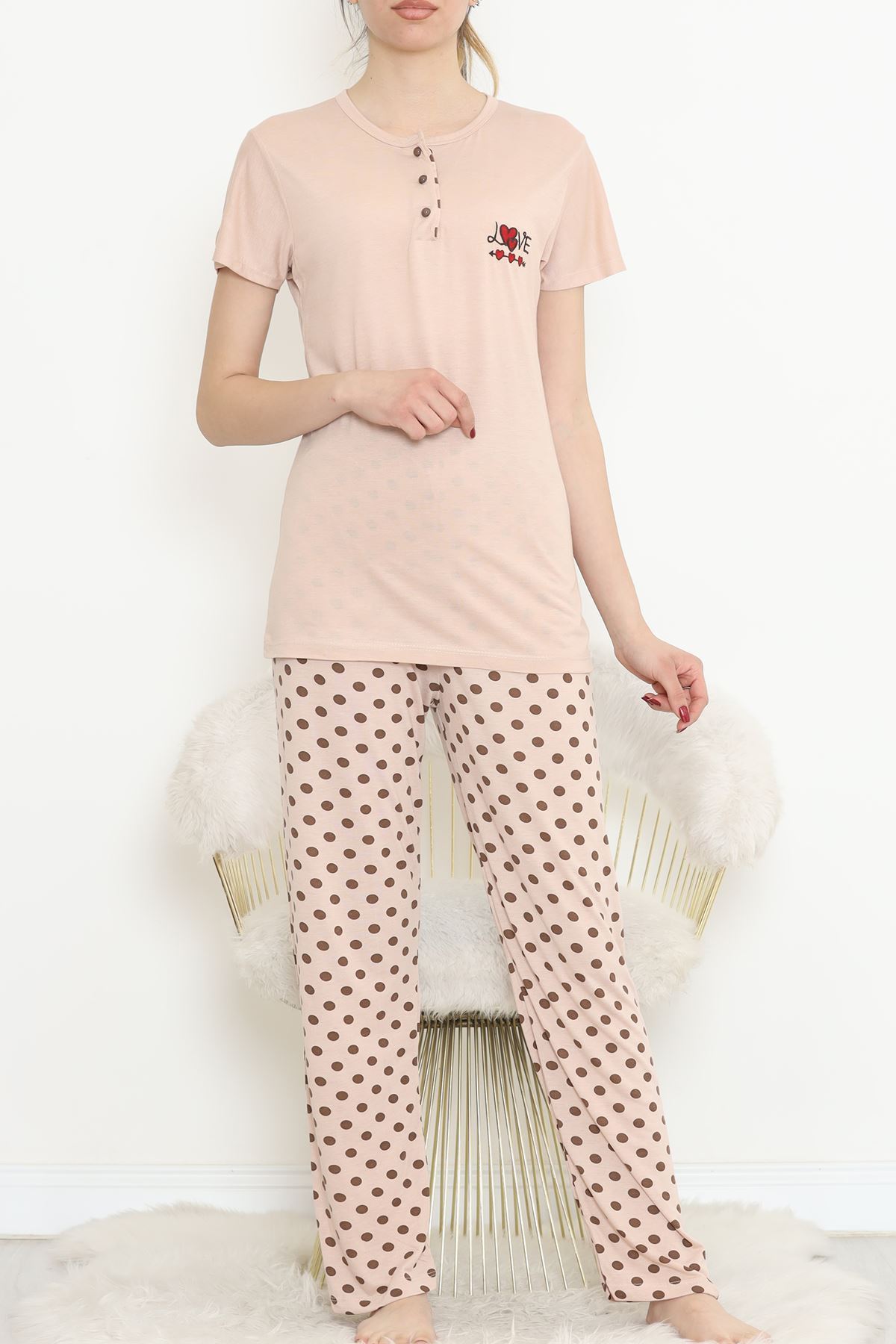 Düğmeli%20Pijama%20Takımı%20Mintsiyah%20-%20704.1287.-Bej