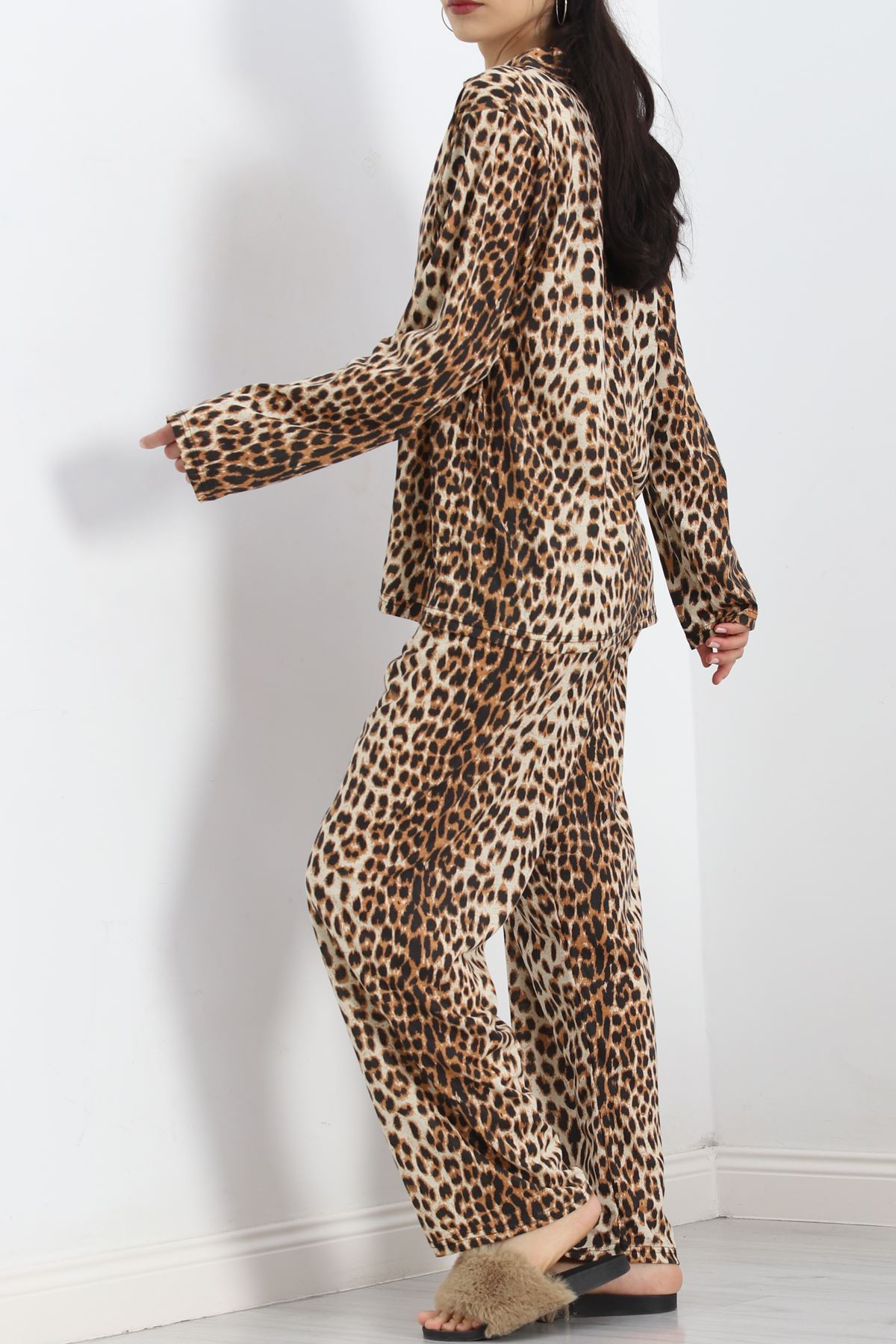 Baskılı%20Battal%20Pijama%20Takımı%20Açıkyeşil%20-%20778.1287.-Leopar